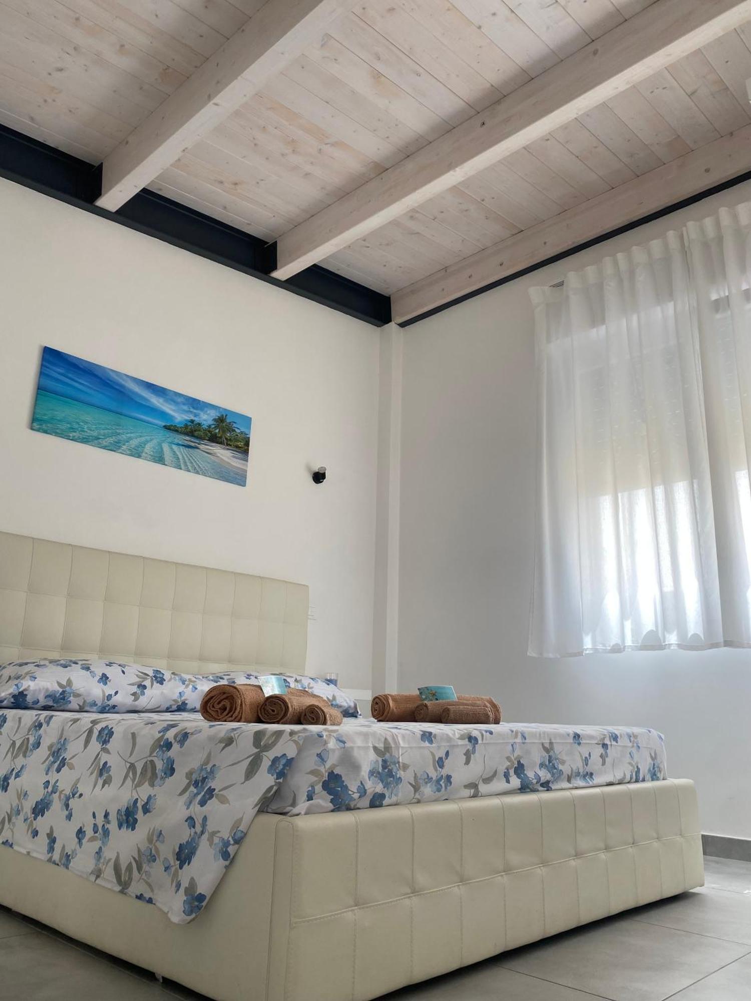 Dimora Maria Elena Apartment Pescara Exterior photo